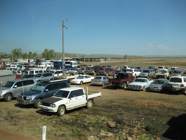 n_img_0749__aussie_cowboys_love_a_horse_race.jpg