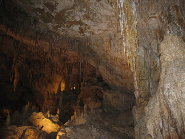 n_img_3419__mammoth_cave__margaret_river.jpg