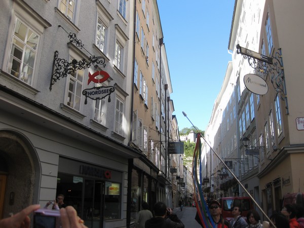 n_img_2558_getreidegasse.jpg