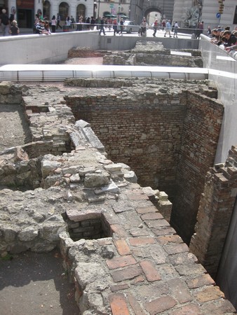 n_img_2652_remains_of_a_roman_settlement.jpg