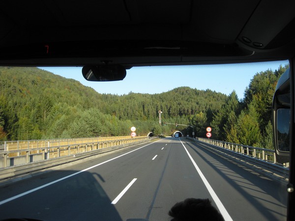 n_img_2790_east_tyrol_has_many_tunnels.jpg