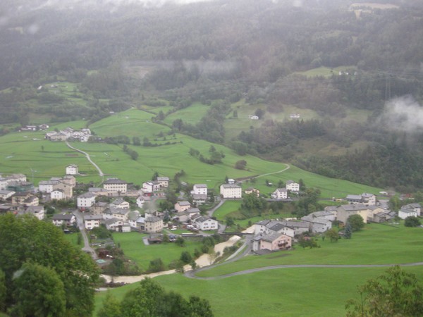 n_img_3027_river_valley_village.jpg