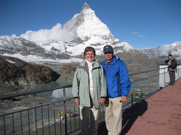 n_img_3433_tracy__bob__and_matterhorn.jpg