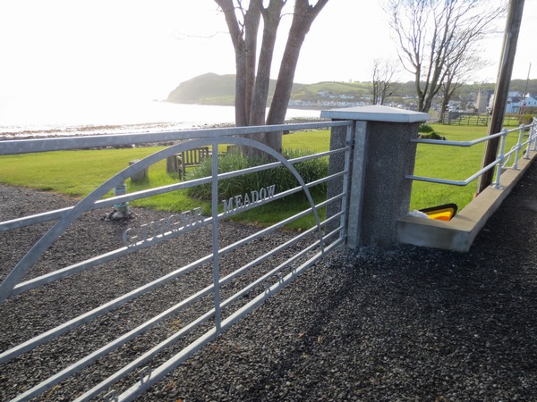 n_img_4122__ginger_meadow_and_ballygally_castle.jpg