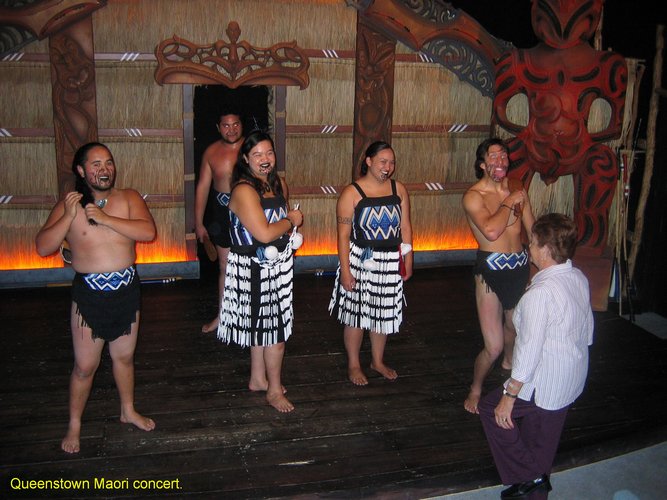 2007_03_28__2168_queenstown_maori_concert.jpg