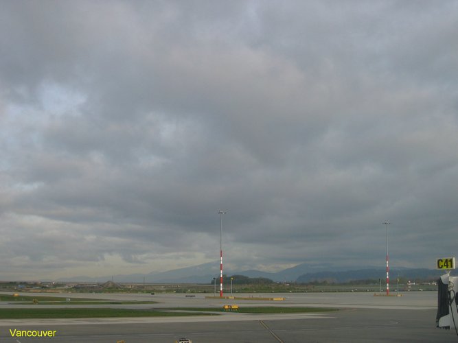 2007_04_15__2558__north_vancouver_mountains.jpg